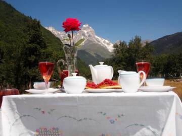 Фотографии Гостевой дом Guest House Carpediem г. Becho (Грузия) №1 Фото Гостевой дом Guest House Carpediem г. Becho 1